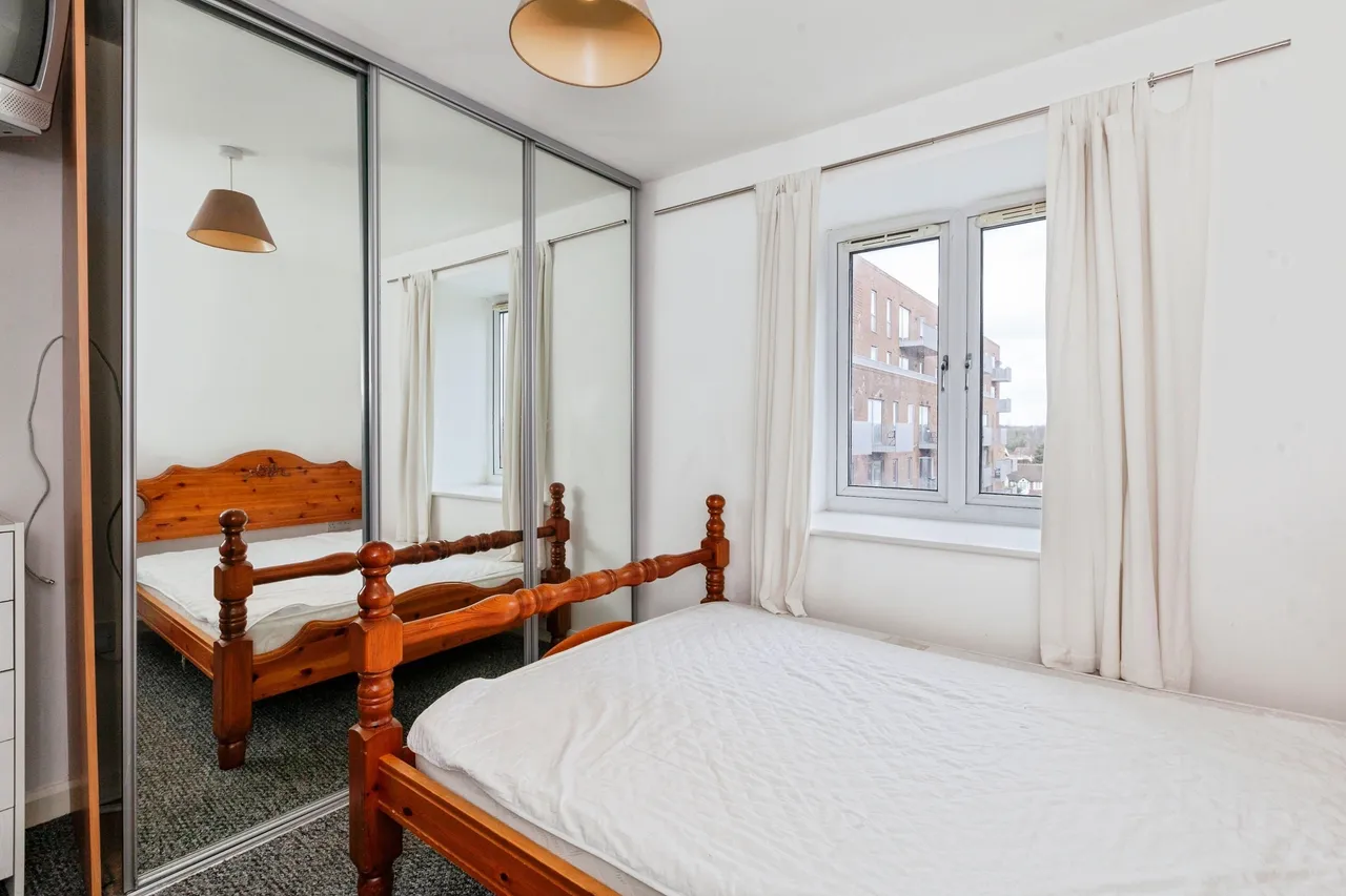 Mill Street, Slough, SL2, photo 12