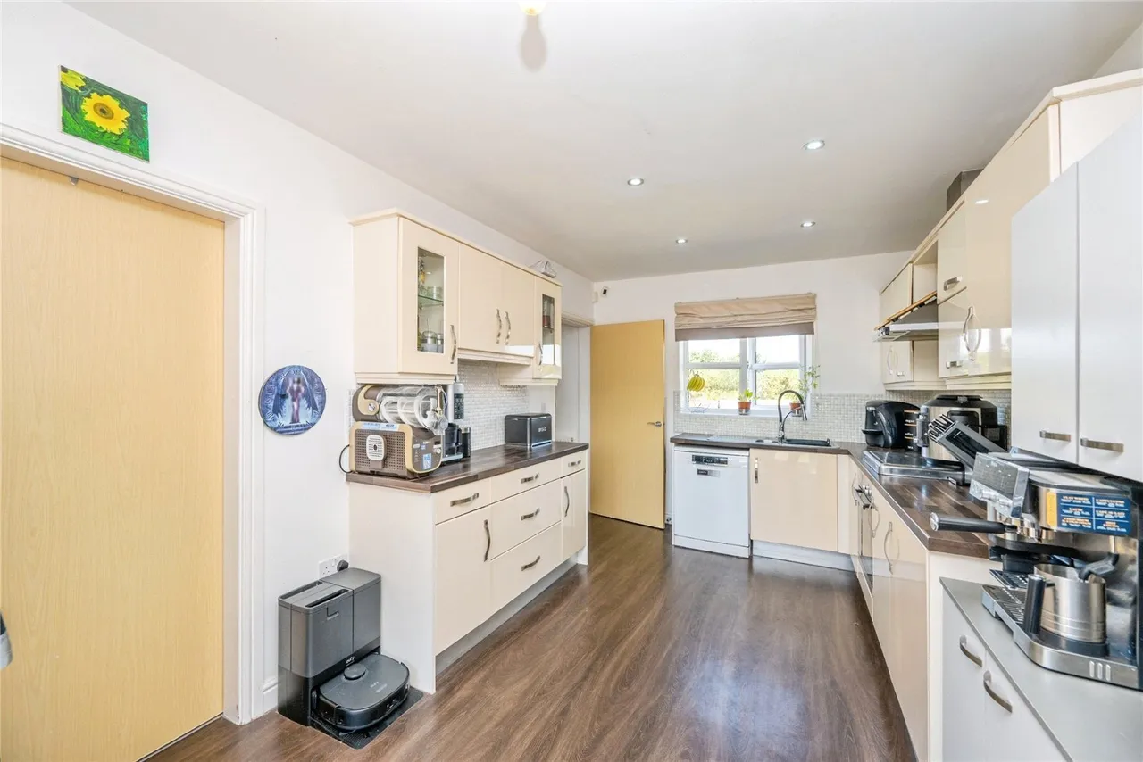 Leven Road, Tamworth, Staffordshire, B77, photo 10