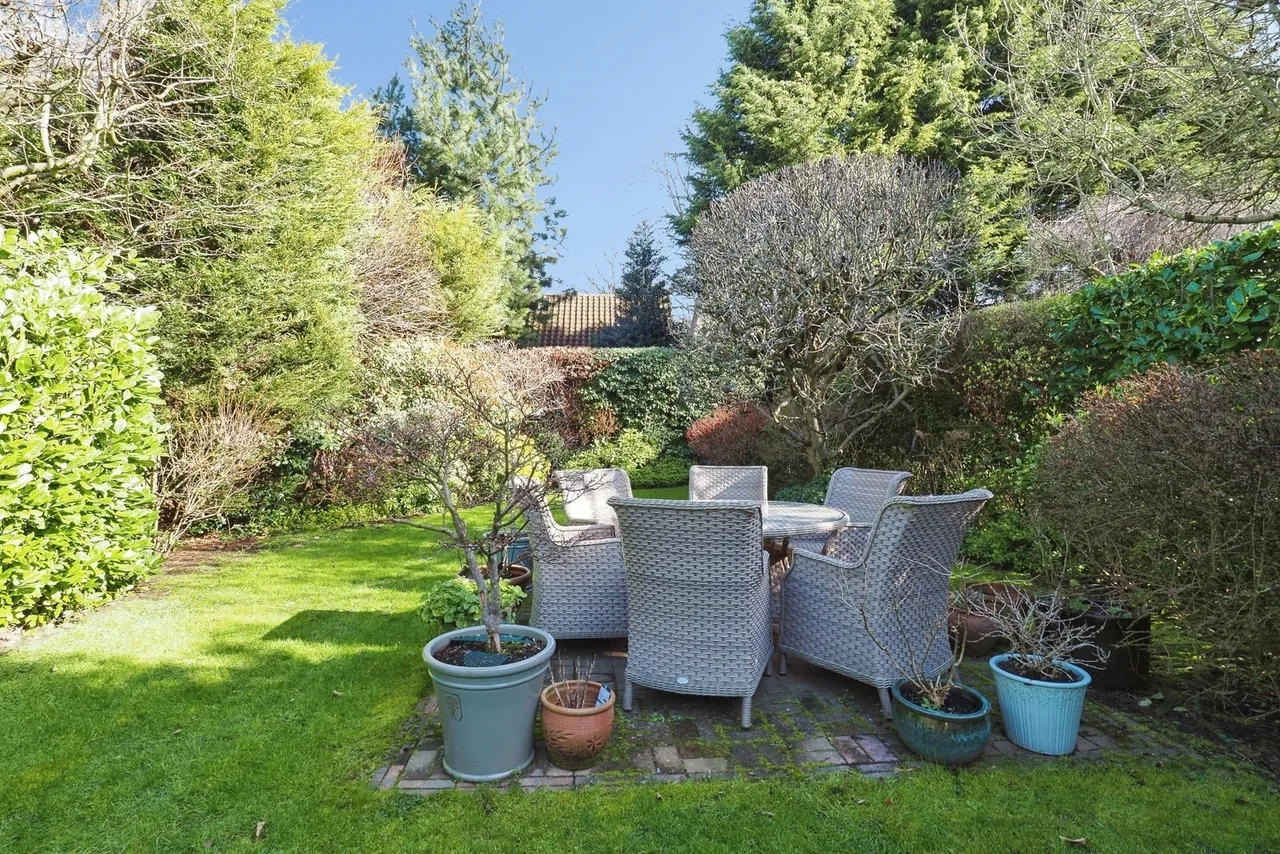 Wollaton Road, Wollaton, Nottingham, NG8, photo 25