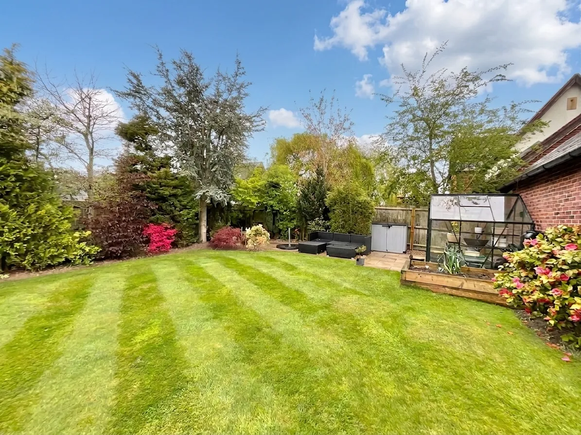 Kingsdown Close, Weston, CW2, photo 33