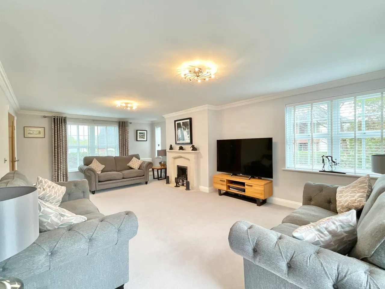 Kingsdown Close, Weston, CW2, photo 5