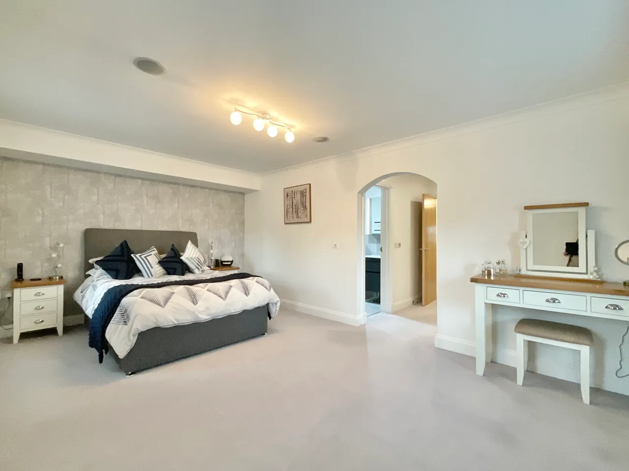 Kingsdown Close, Weston, CW2, photo 3