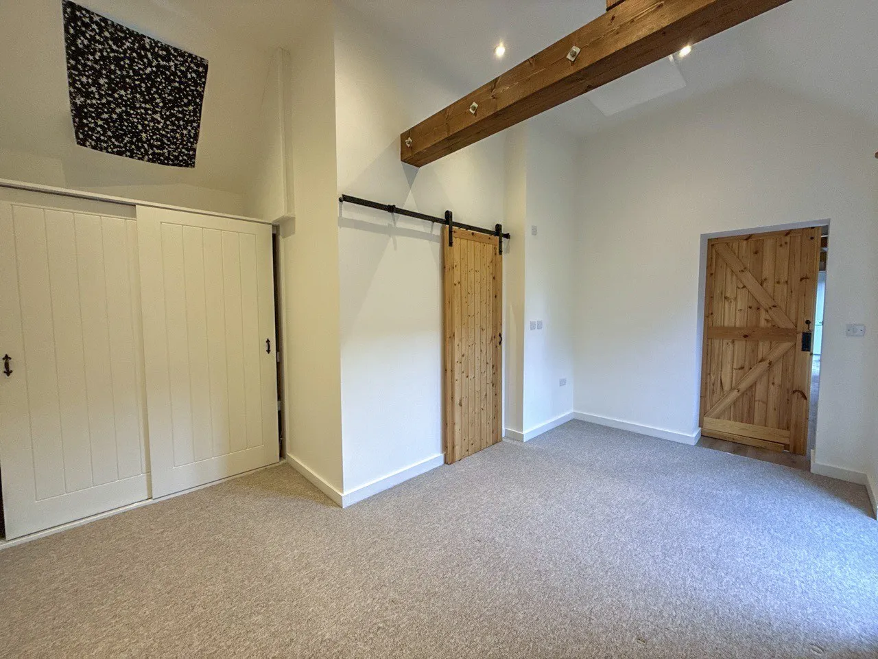 Main Street, Newark-on-Trent, NG23, photo 7