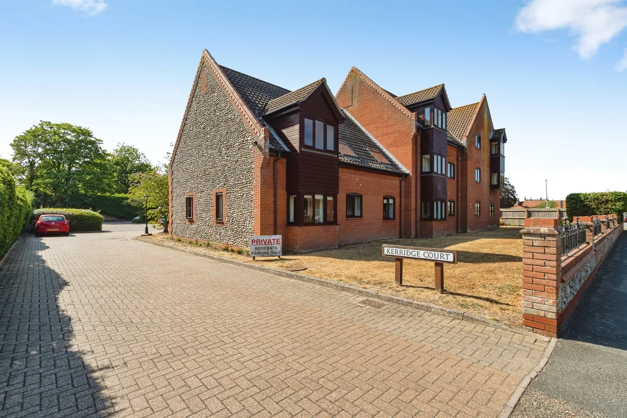 Kerridge Court, Holt, NR25, photo 8