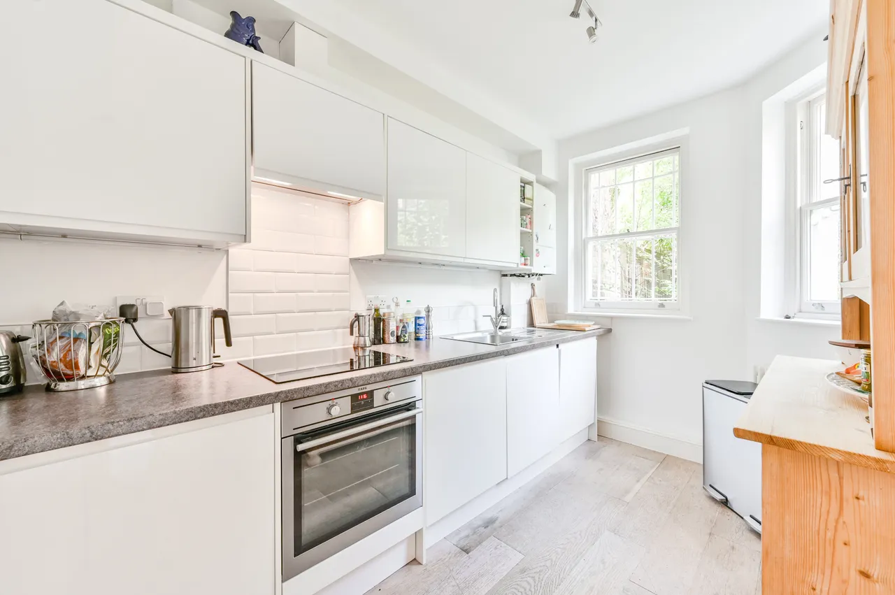 27A Castellain Road, London, photo 4
