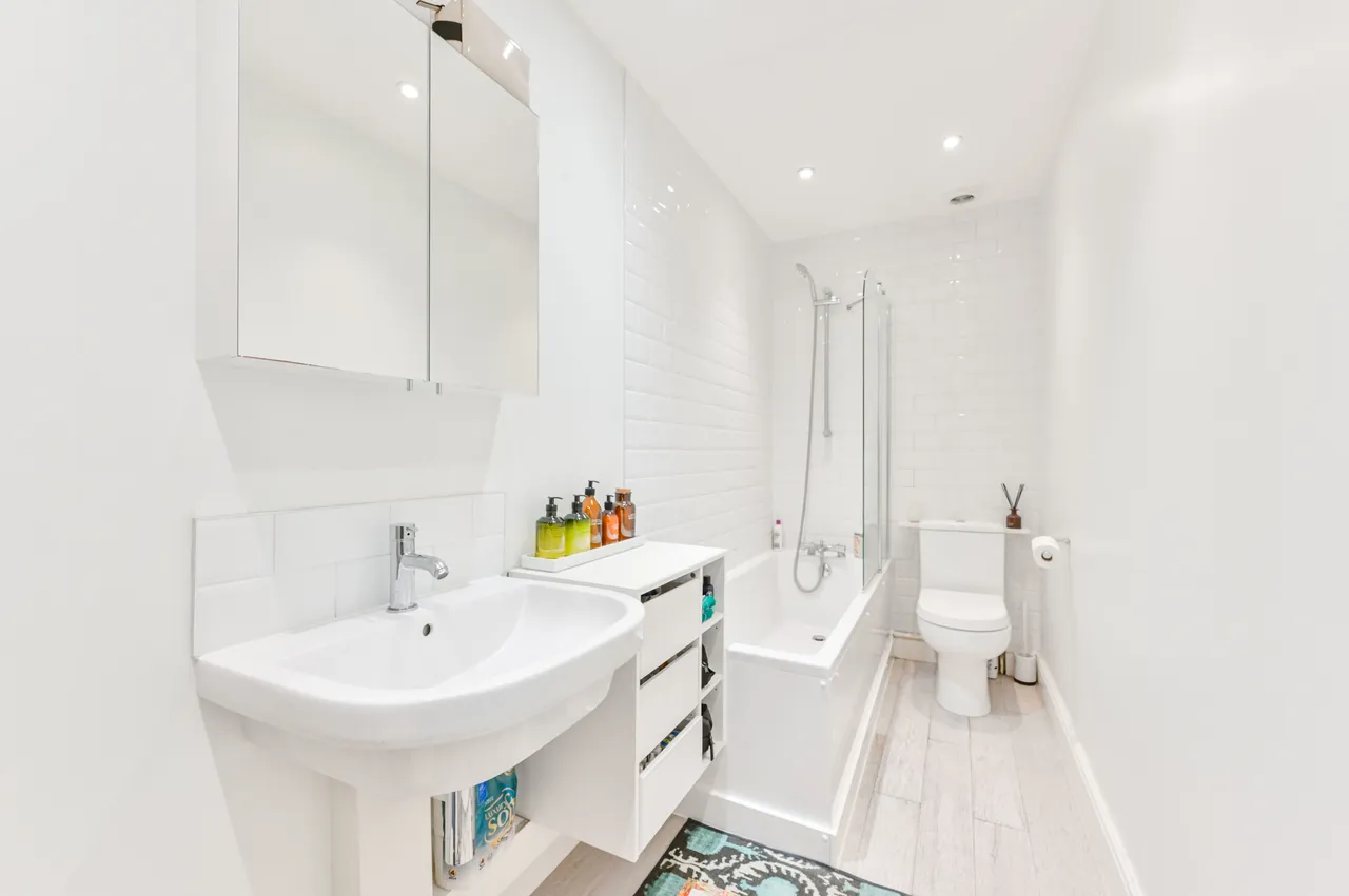 27A Castellain Road, London, photo 5