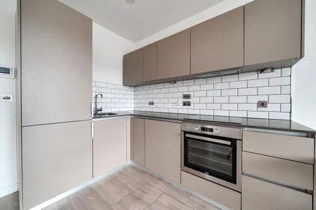 Market Street, Bracknell, RG12, photo 6