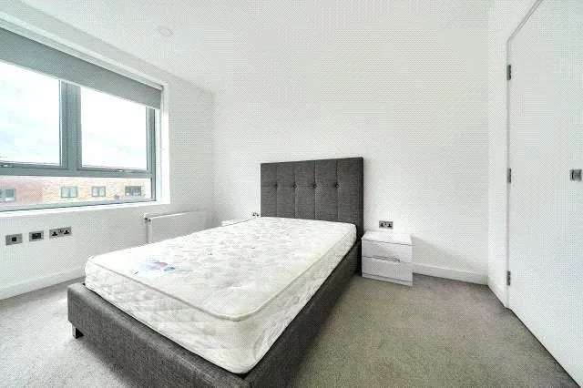 Market Street, Bracknell, RG12, photo 16