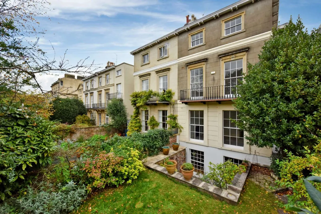 4 bed house for sale, Canynge Square, Clifton, BS8
