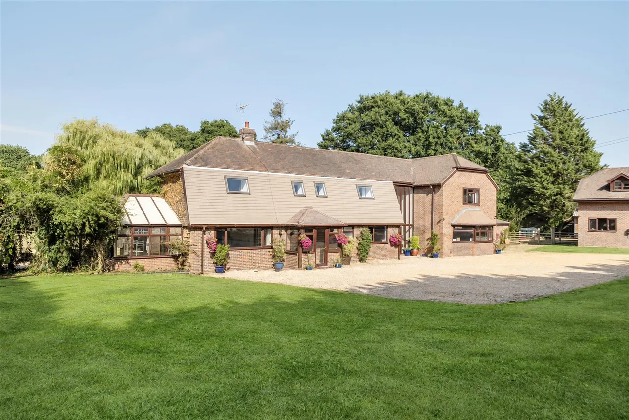Southwick Road, North Boarhunt, photo 28