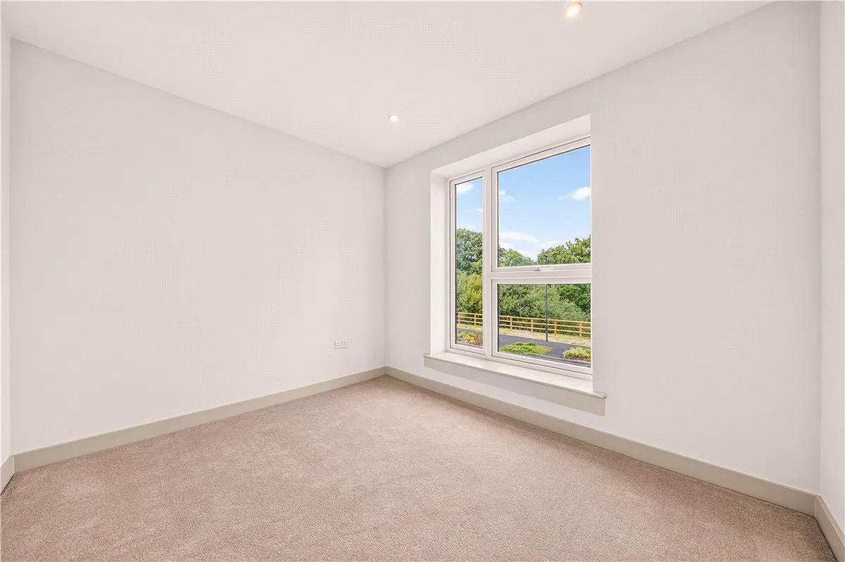 Ballast Road, Erith, DA8, photo 18