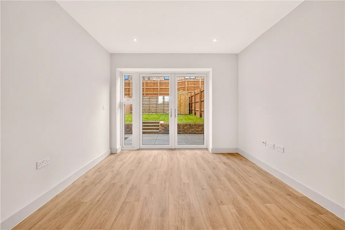 Ballast Road, Erith, DA8, photo 6