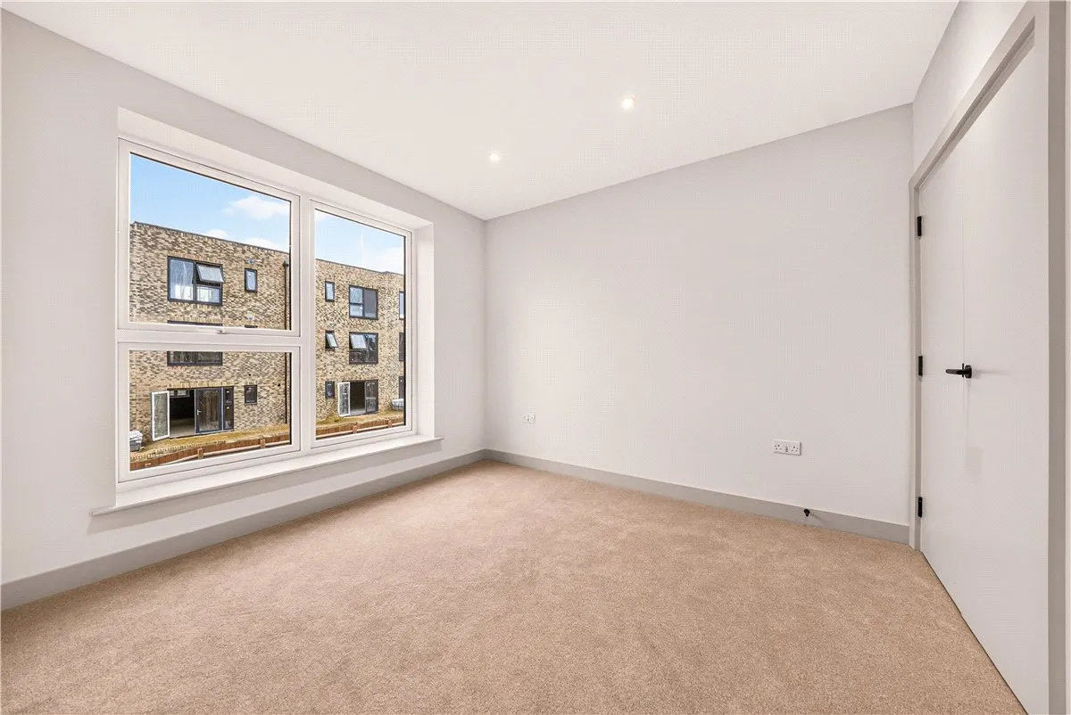 Ballast Road, Erith, DA8, photo 16