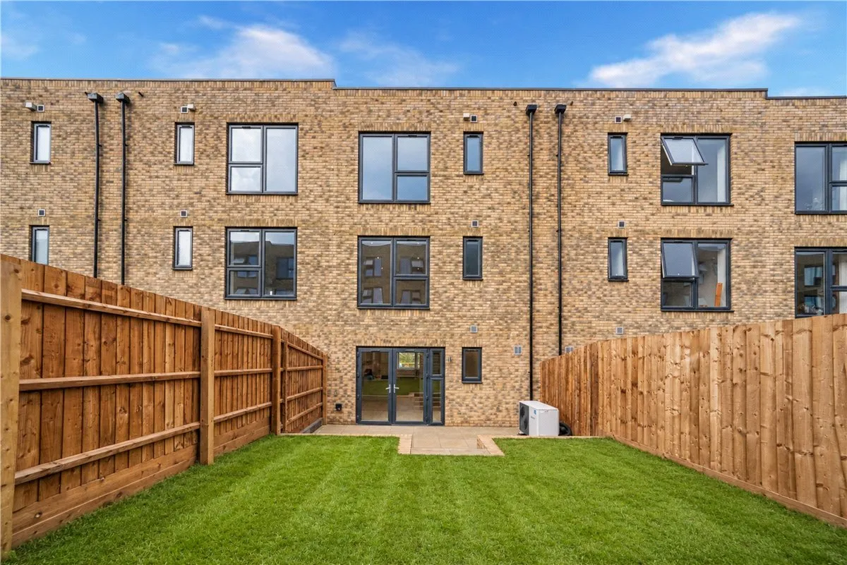 Ballast Road, Erith, DA8, photo 25