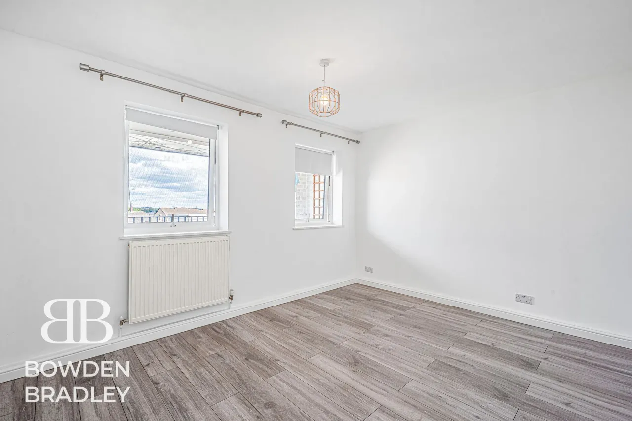 Aragon Drive, Hainault, IG6, photo 22
