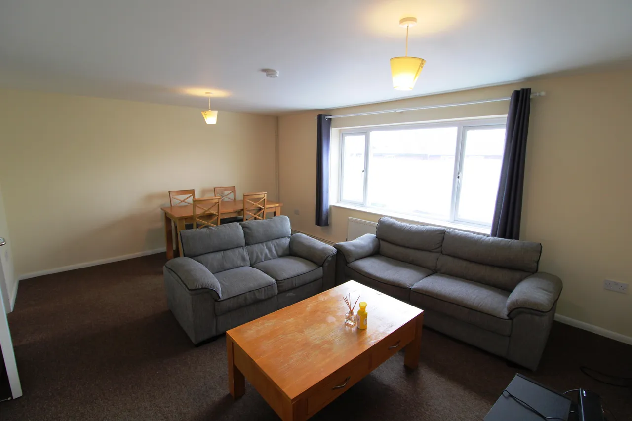 Hampden Road, Maidenhead, SL6, photo 10