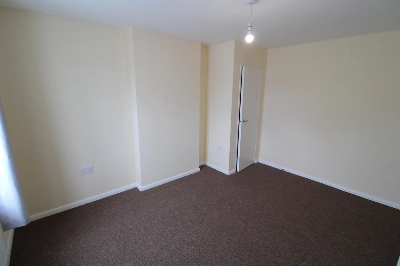 Hampden Road, Maidenhead, SL6, photo 13