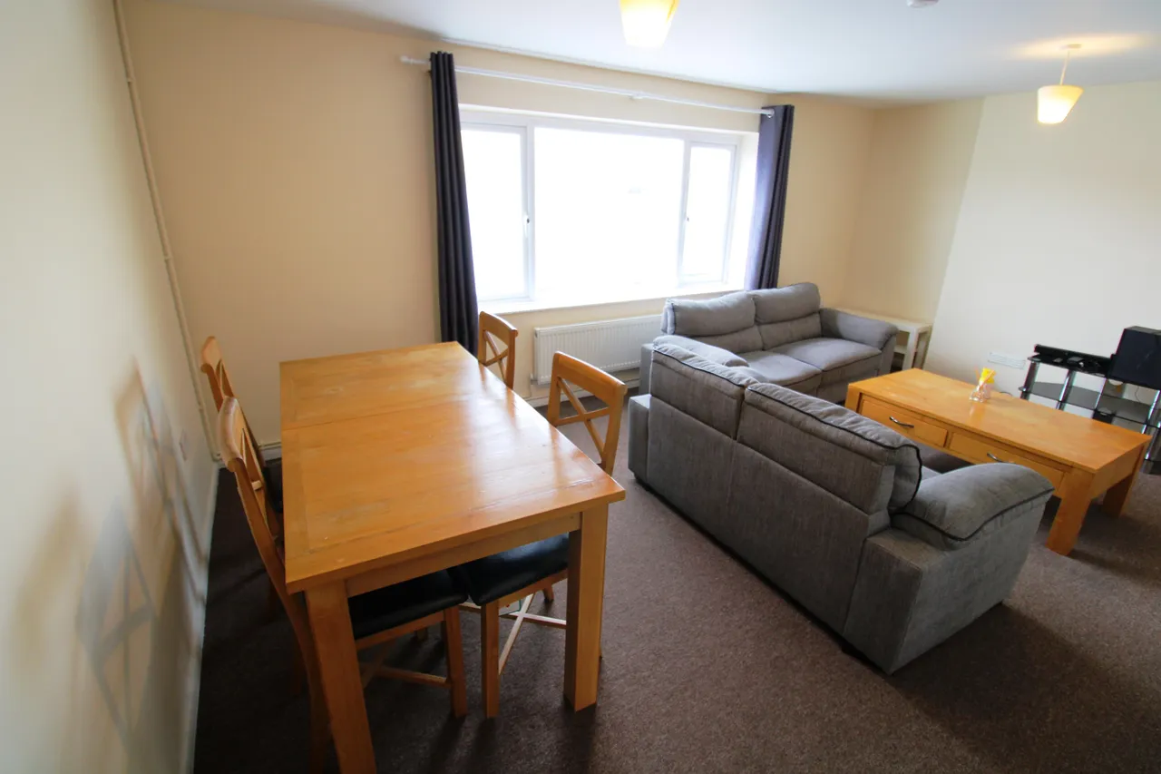 Hampden Road, Maidenhead, SL6, photo 9