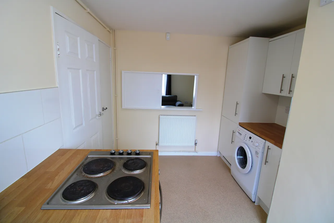 Hampden Road, Maidenhead, SL6, photo 5