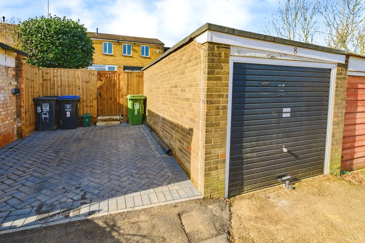Barley Croft, Hemel Hempstead, HP2, photo 29