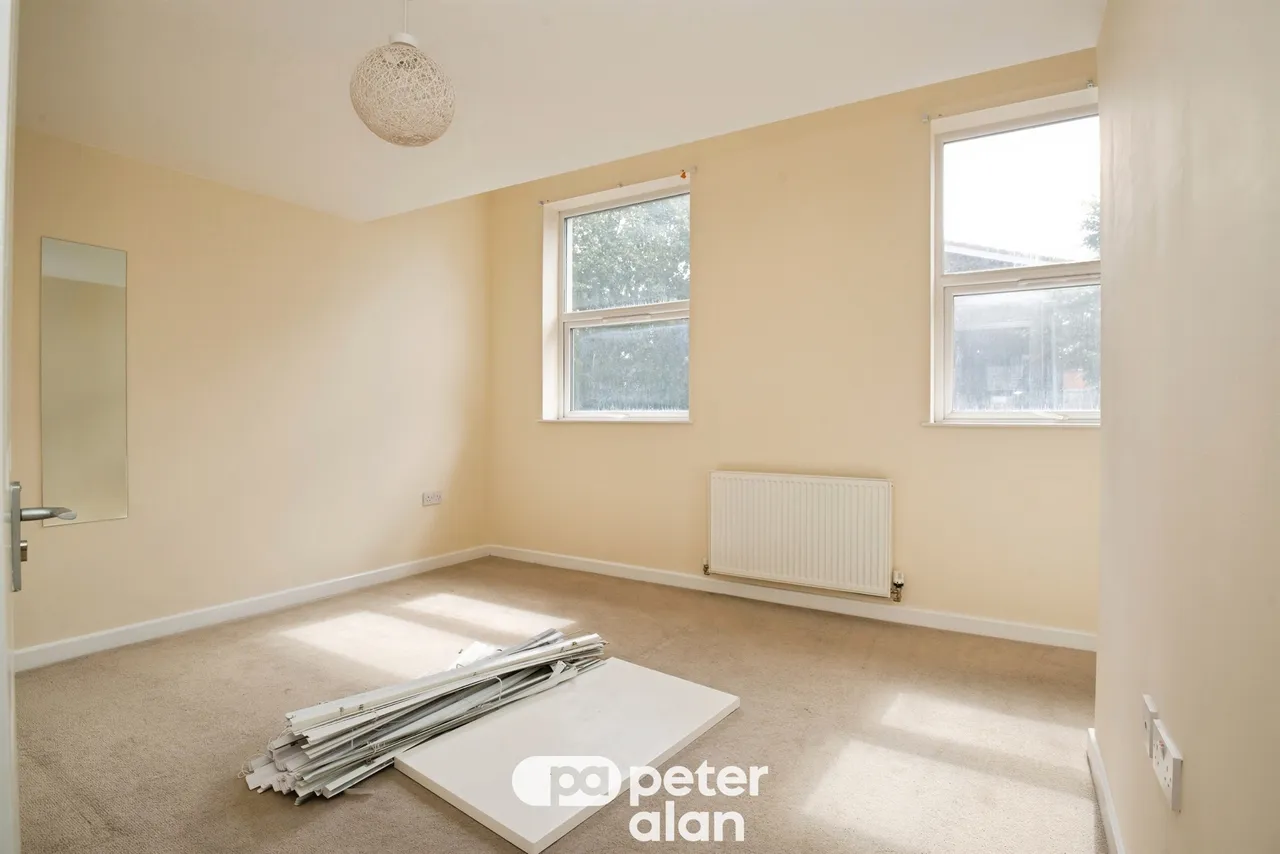 Elm Street, Cardiff, CF24, photo 8