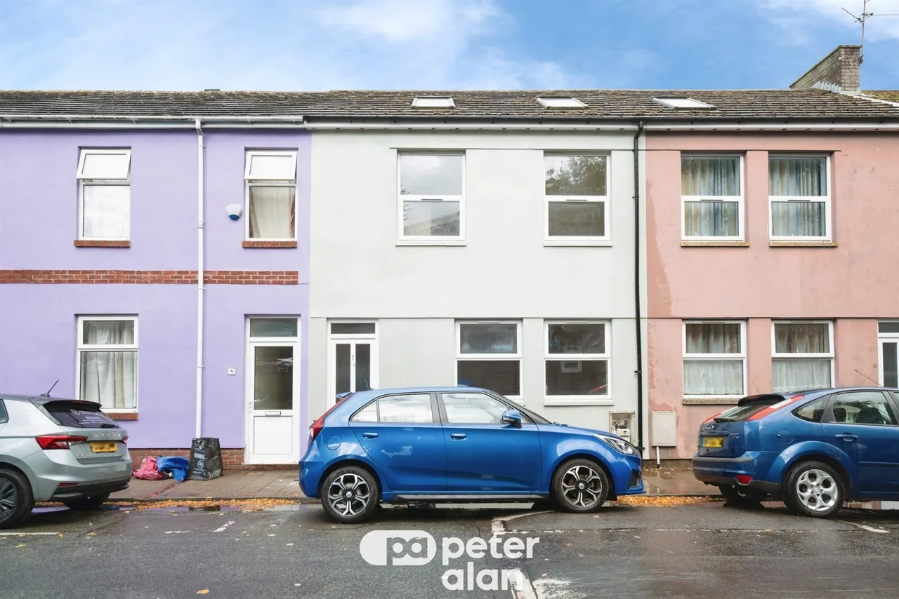 4 bed house for sale, Elm Street, Cardiff, CF24