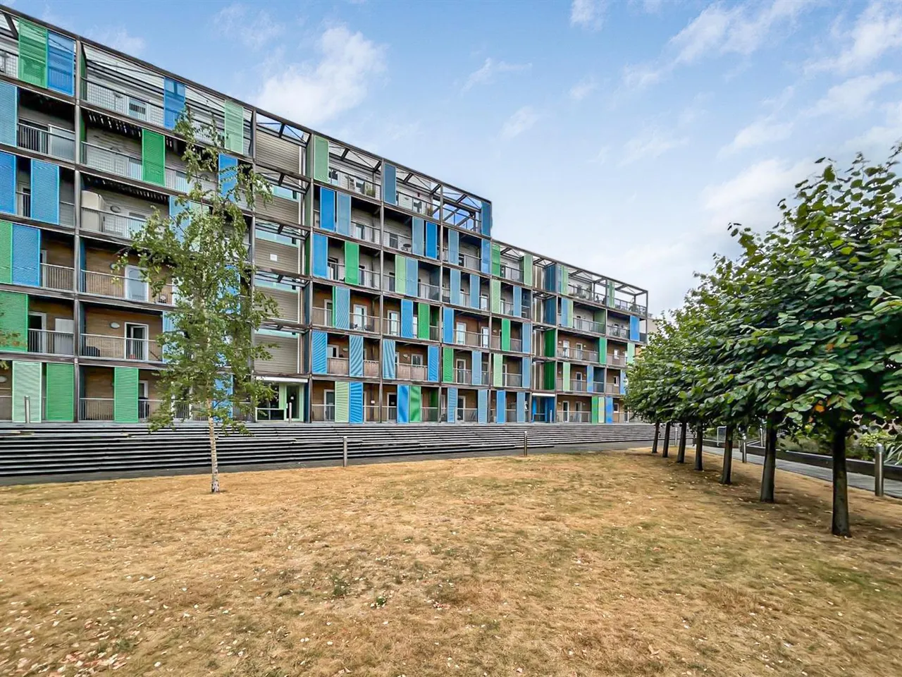 2 bed flat for sale, Warren Close, Cambridge, CB2