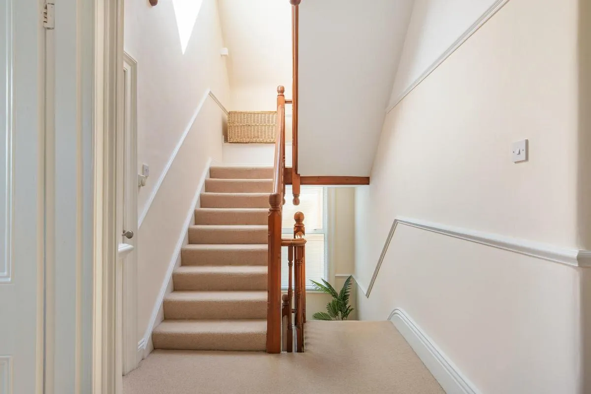 Hamilton Road, London, W5, photo 22
