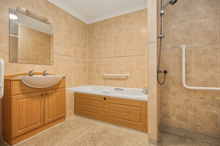 School Lane, Banbury, OX16, photo 6