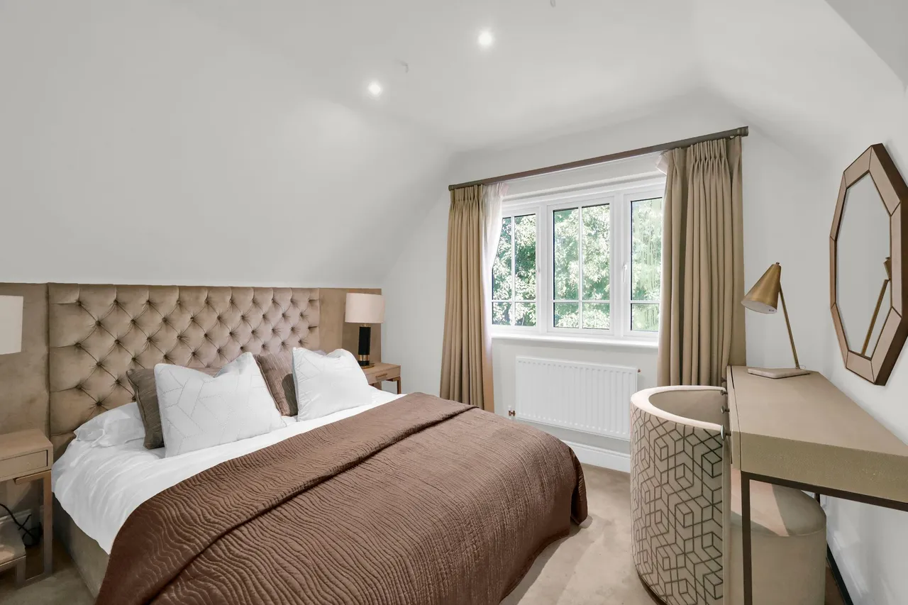 Cavendish Place, London, NW2, photo 5