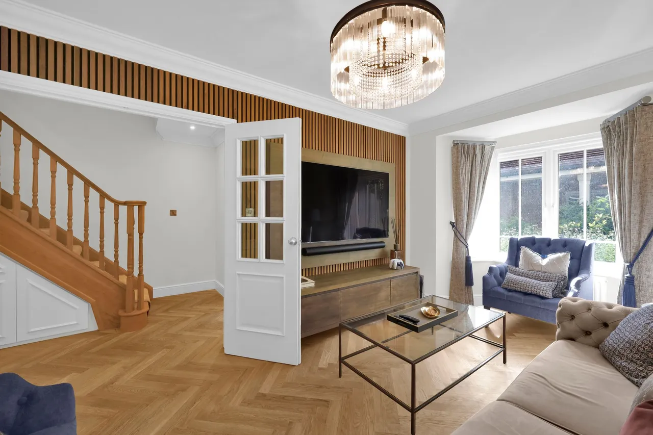 Cavendish Place, London, NW2, photo 11