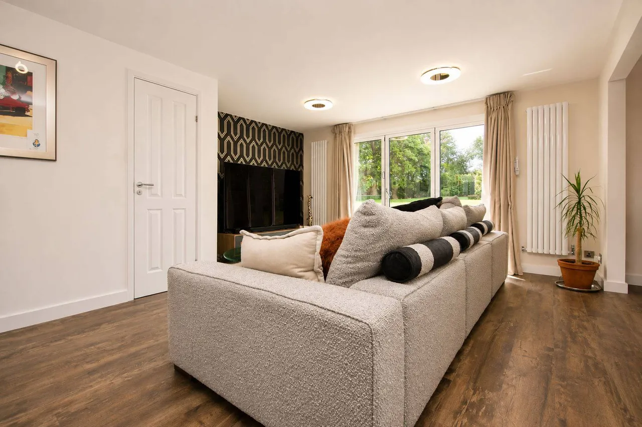 Crescent Lodge, Overstone, Northampton, NN6 0SR, photo 4