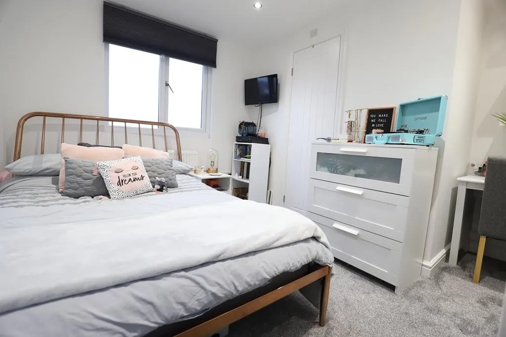 Underwood Road, Newcastle-under-Lyme, ST5, photo 8