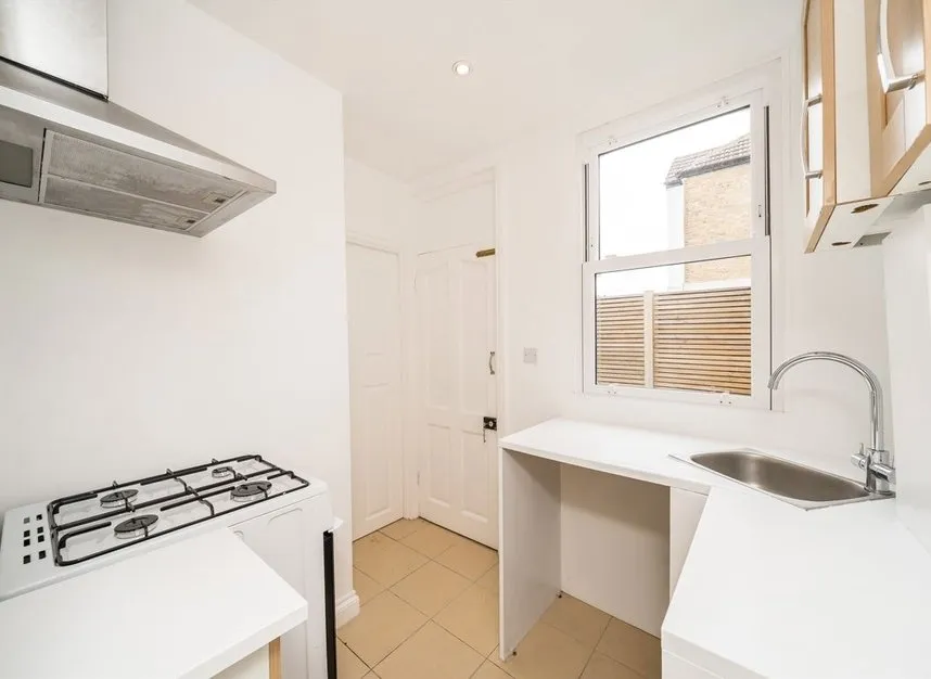 Khartoum Road, Tooting, SW17, photo 5