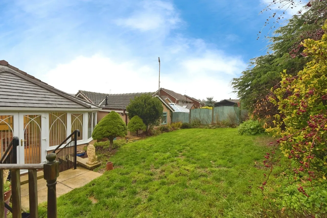 Broadlands Avenue, Owlthorpe, Sheffield, South Yorkshire, S20, photo 4