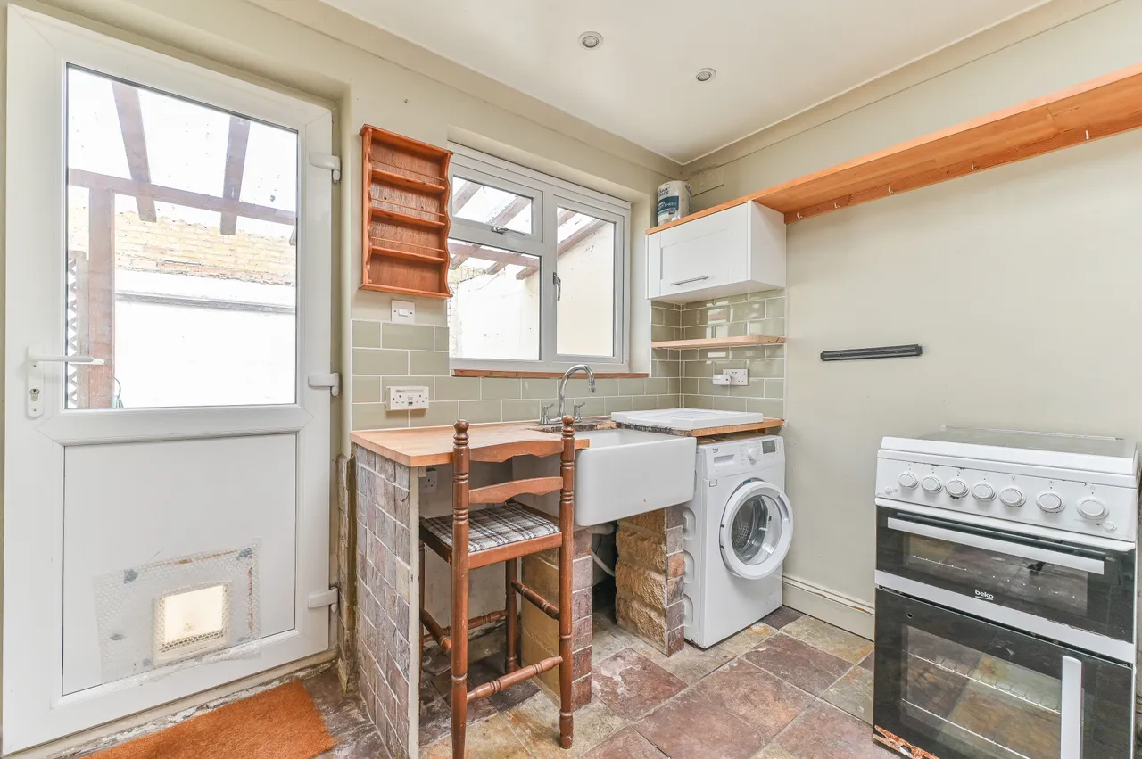 London, SE27, photo 11