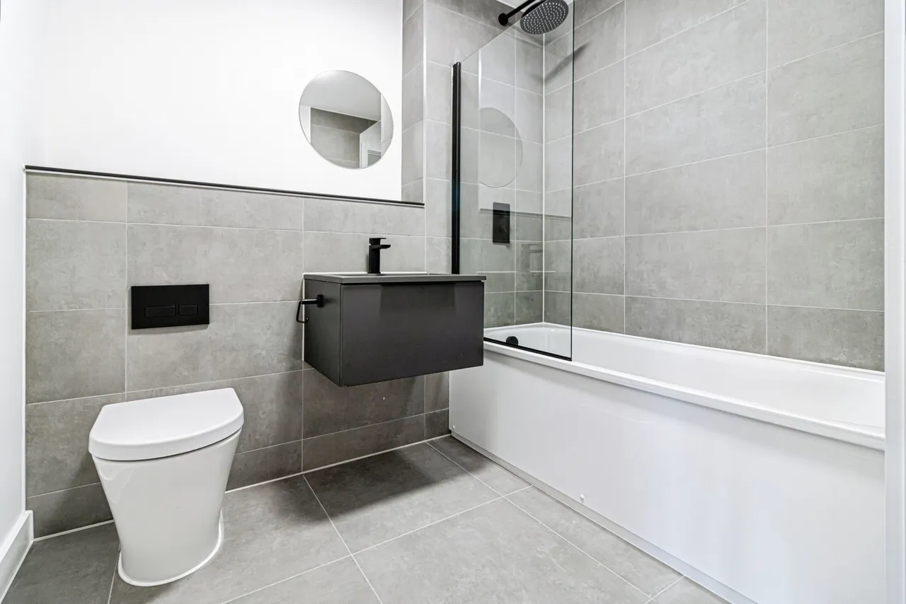 Ordsall Lane, Salford, M5, photo 12