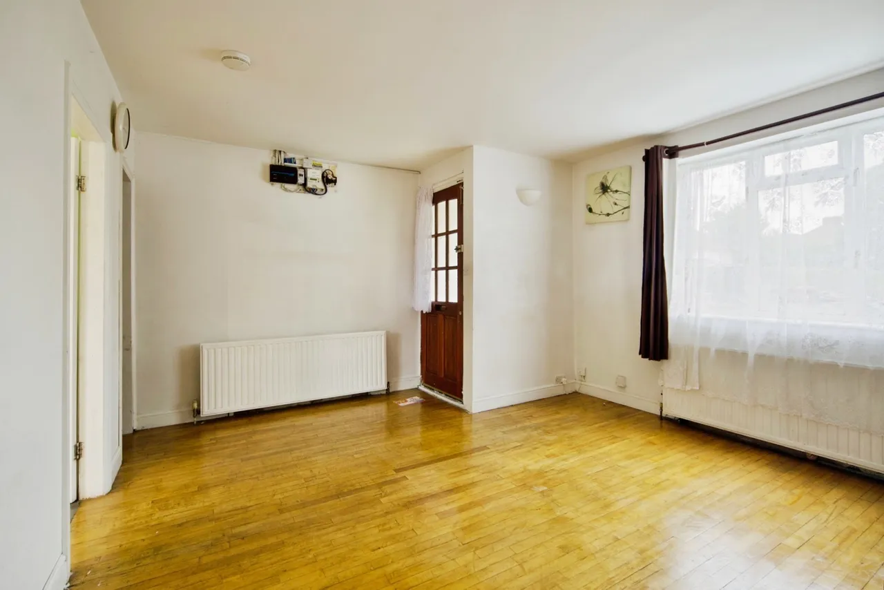 Powell Gardens, Dagenham, RM10, photo 12