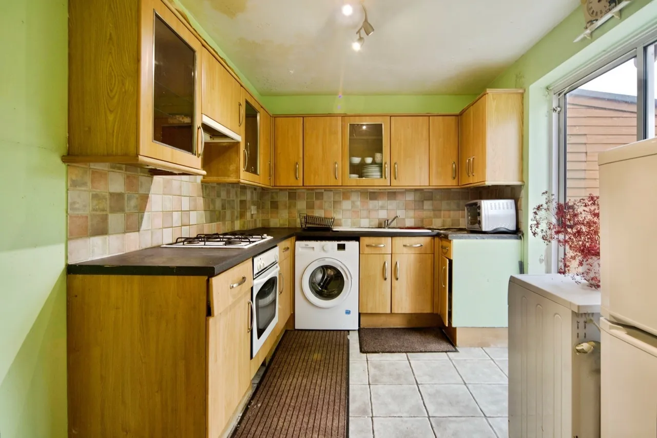 Powell Gardens, Dagenham, RM10, photo 14