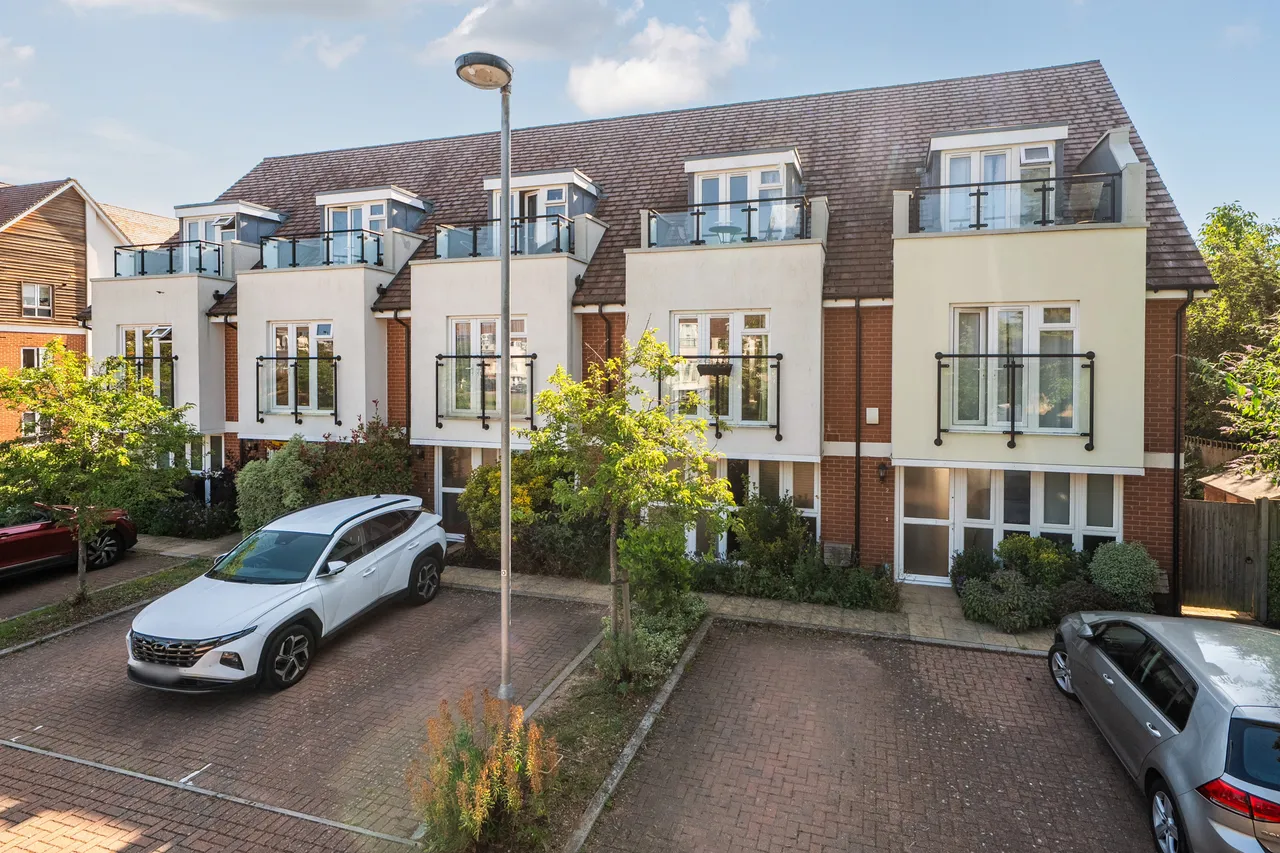 3 bed house for sale — Horsley Road, Maidenhead, SL6