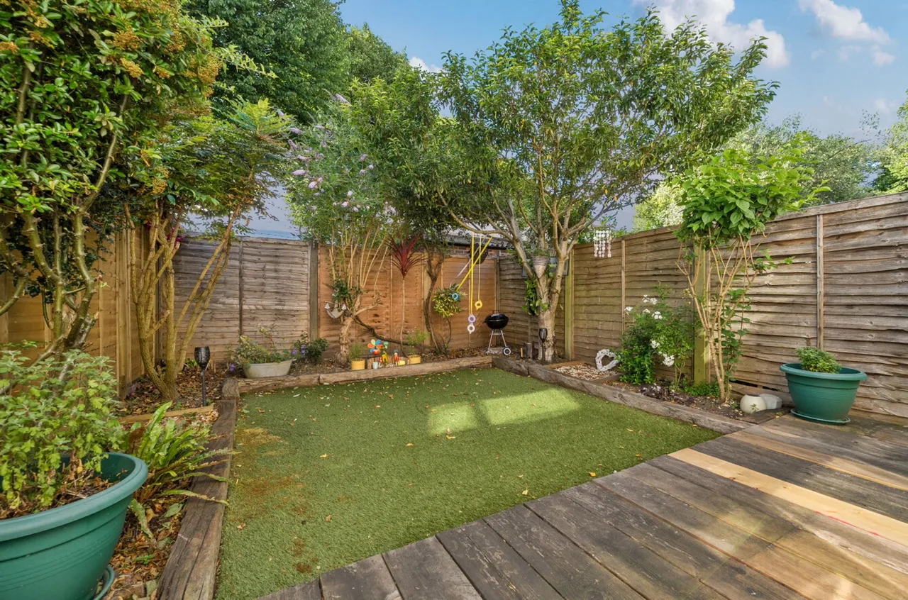 Lime Close, Chichester, PO19, photo 7