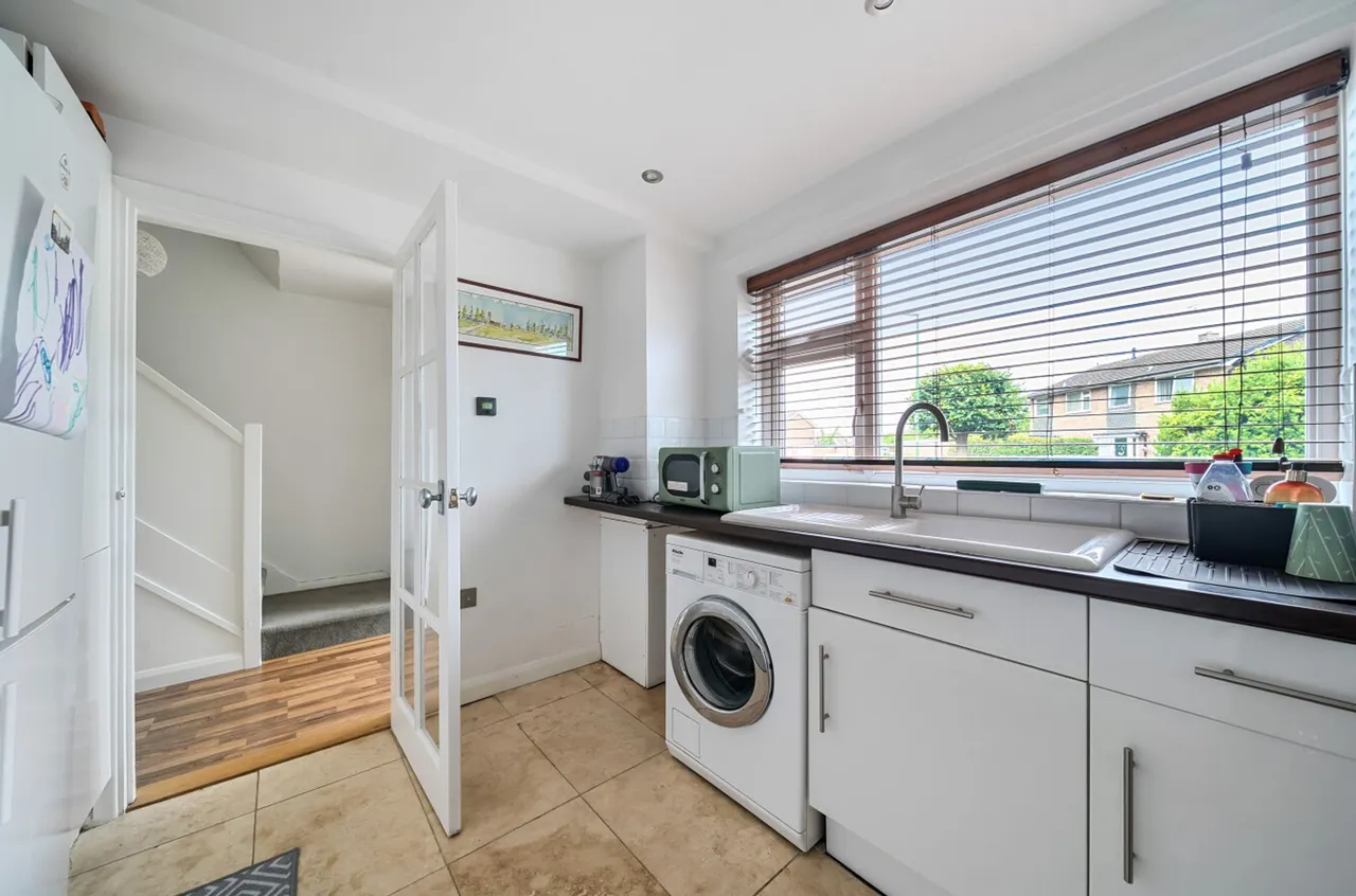 Lime Close, Chichester, PO19, photo 9