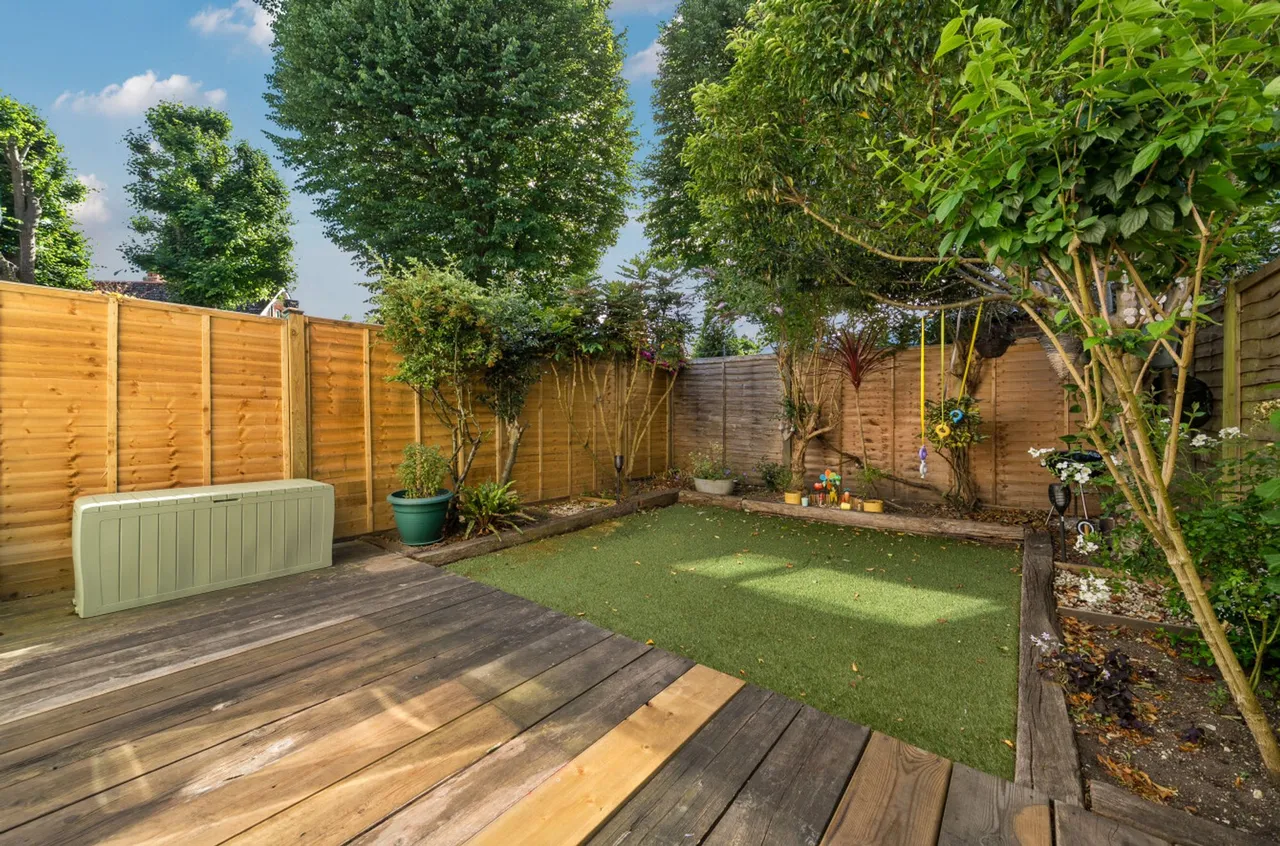 Lime Close, Chichester, PO19, photo 6