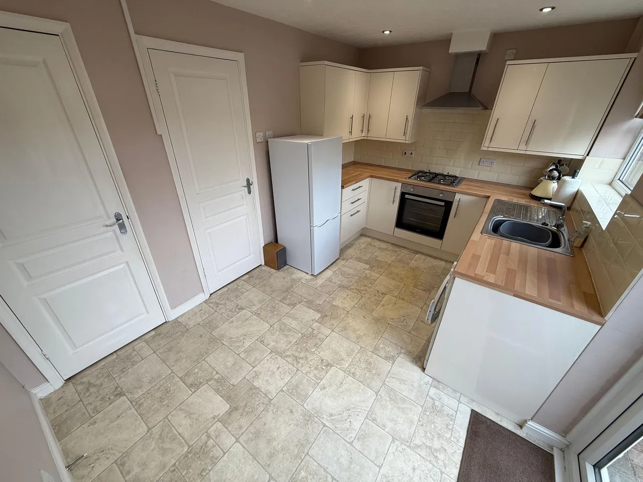 Bramble Walk, Overseal, DE12, photo 3