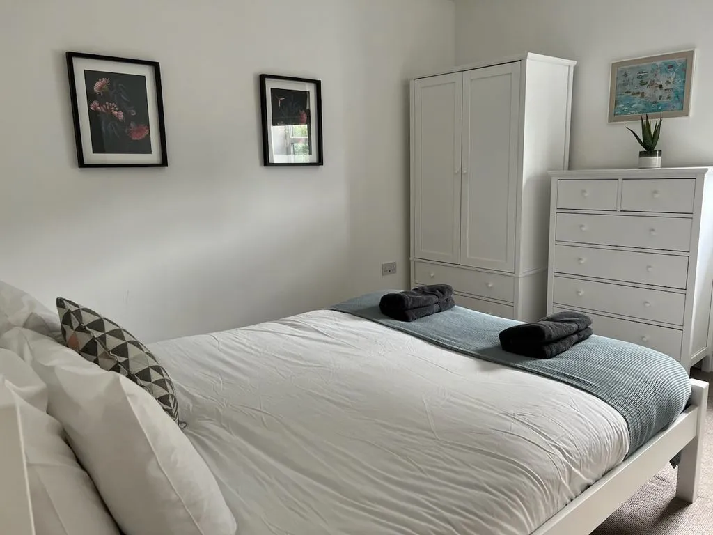 Wallis Road, Bournemouth BH10 4AG, photo 20