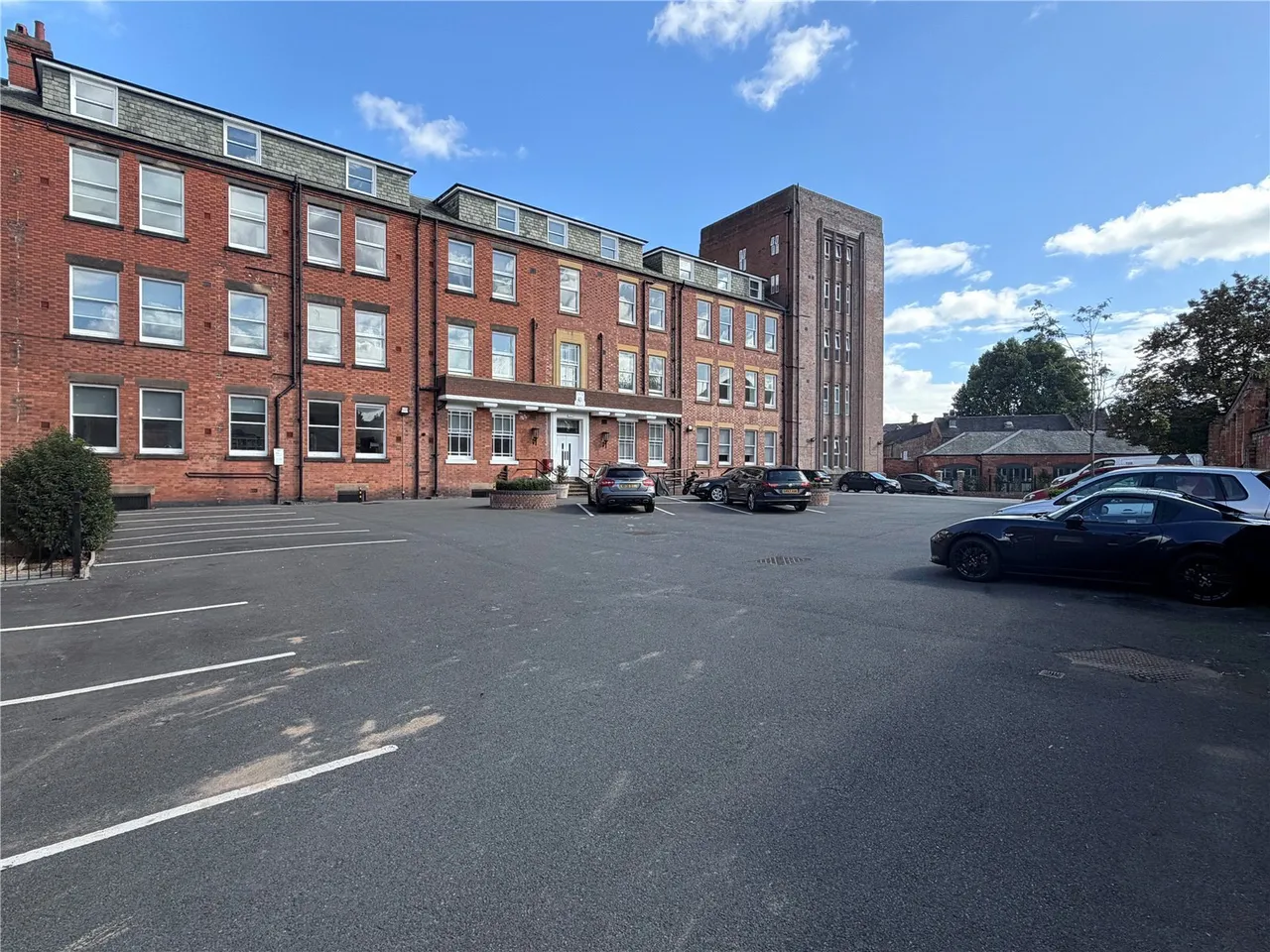 3 bed flat for sale, St. Marys Gate, Derby, DE1