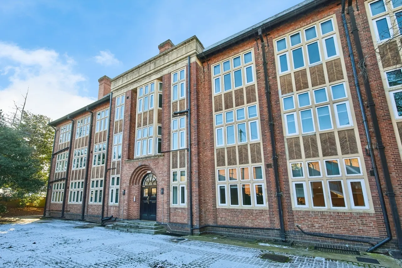 St. Marys Gate, Derby, DE1, photo 29