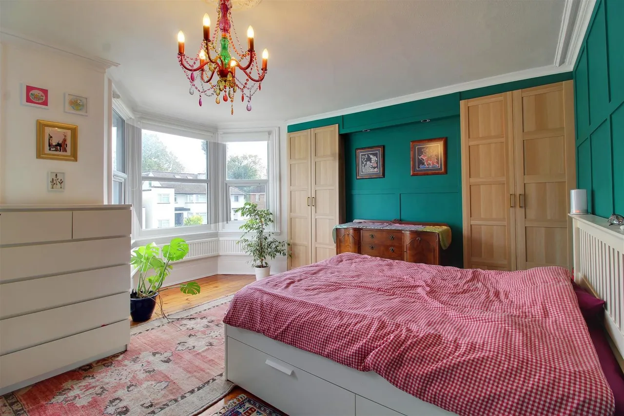 Hatfield Road, Potters Bar, Hertfordshire EN6 1HT, photo 10