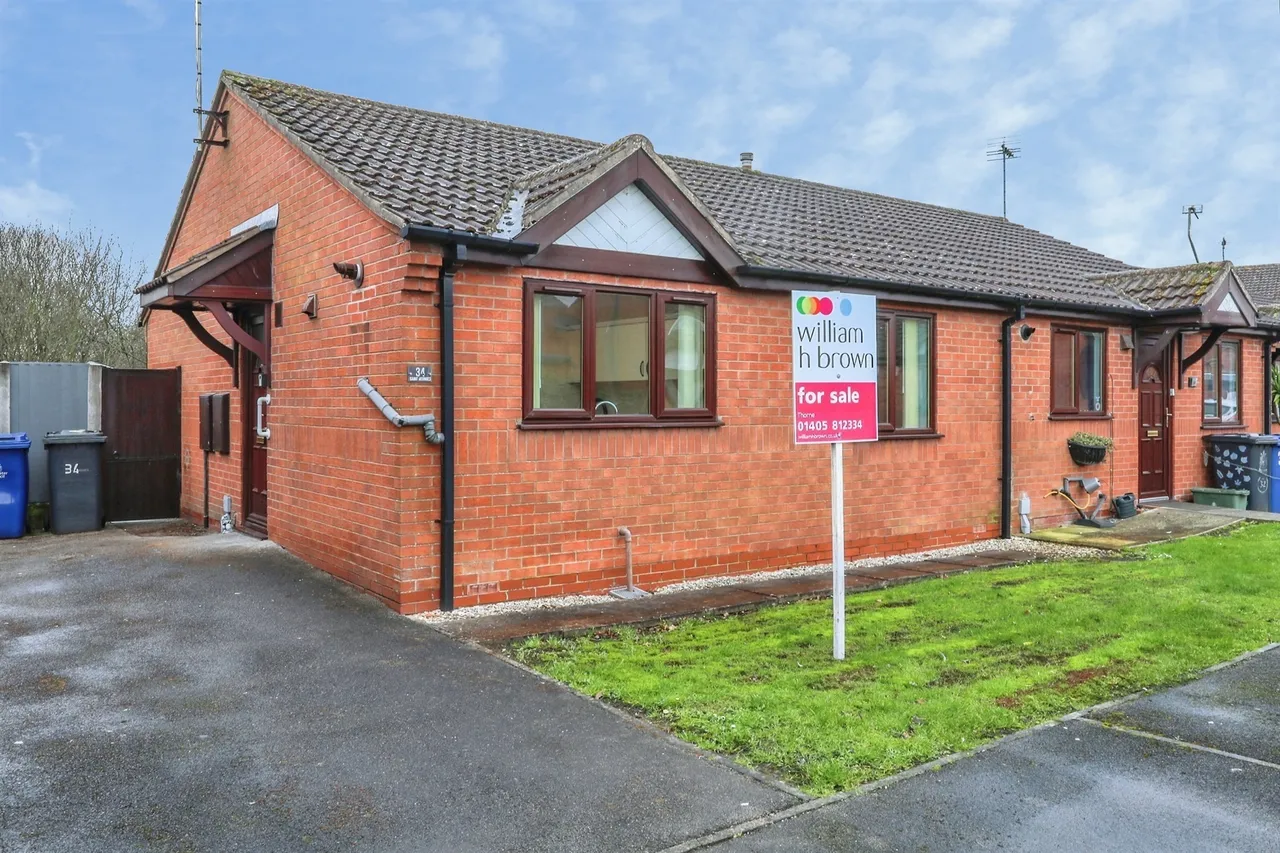 2 bed house for sale — St. Georges Road, Thorne, Doncaster