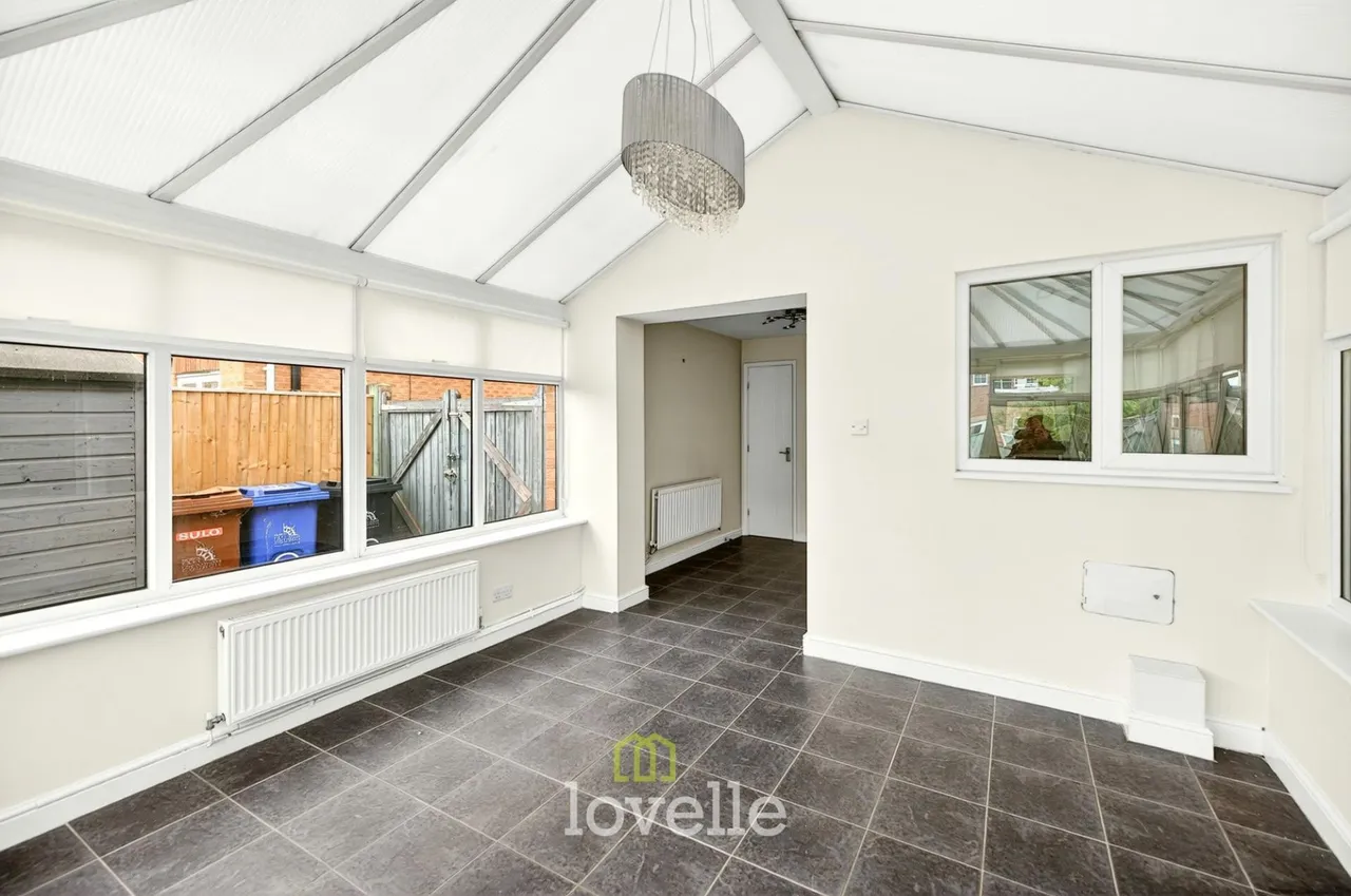 Buckingham Grove, Scartho Top, DN33, photo 4